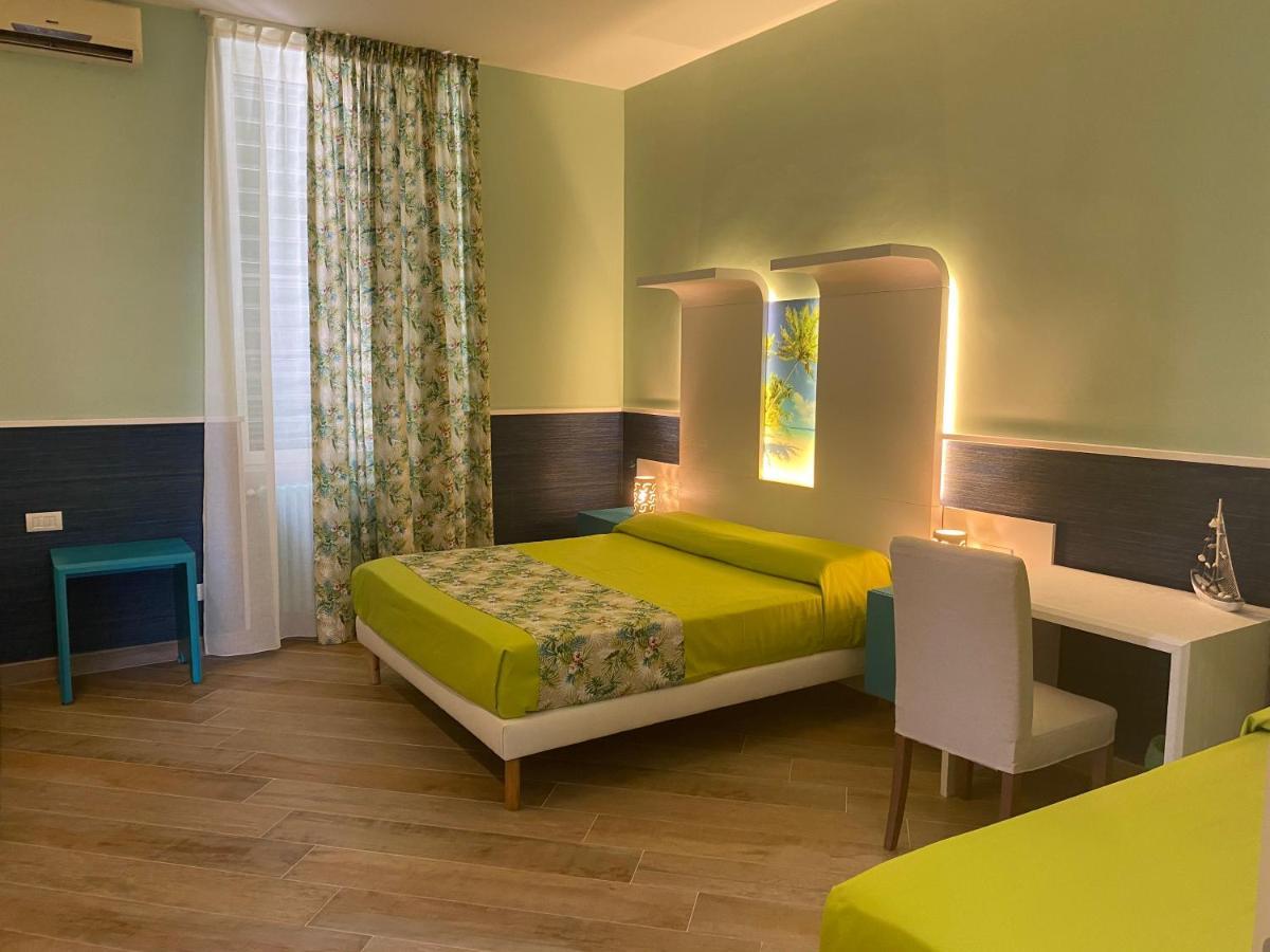 Porto Di Mare B&B Джовинаццо Экстерьер фото