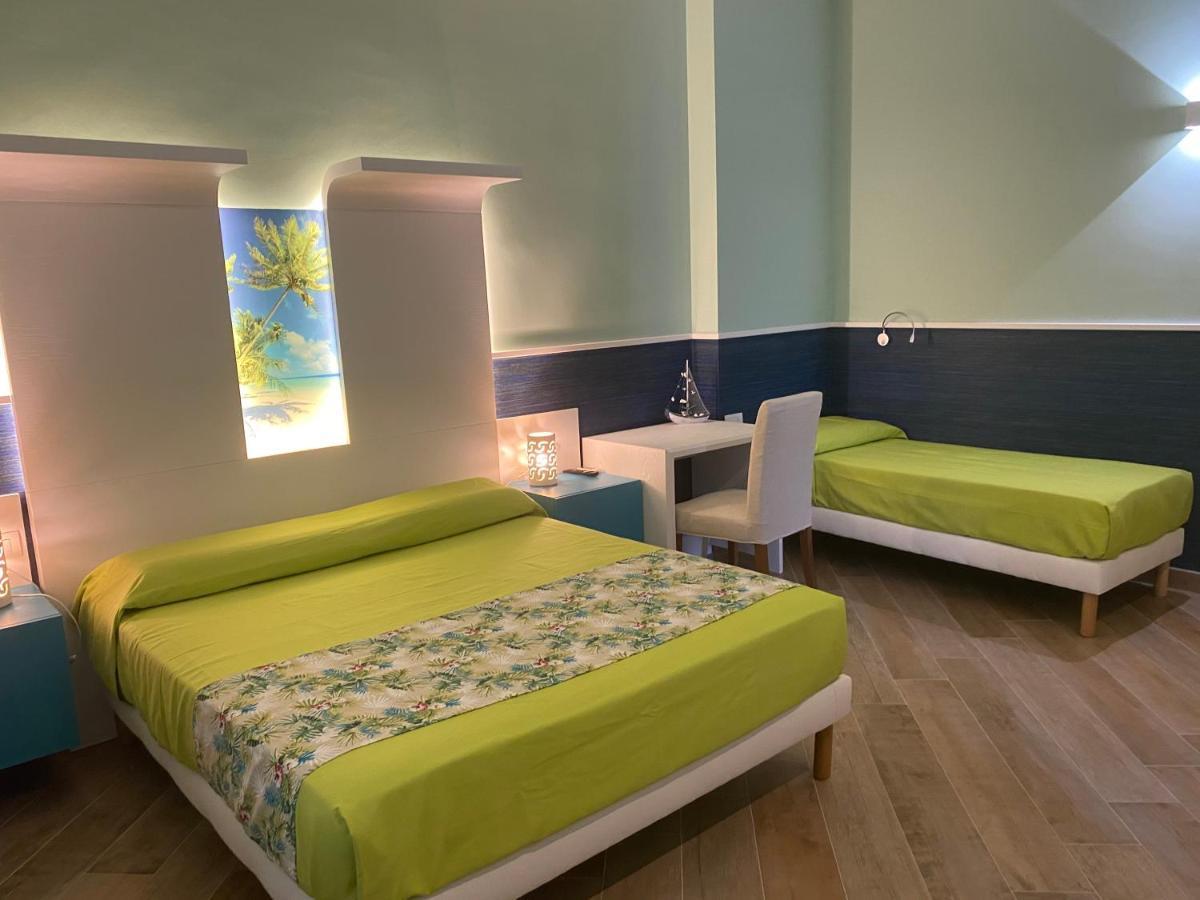 Porto Di Mare B&B Джовинаццо Экстерьер фото