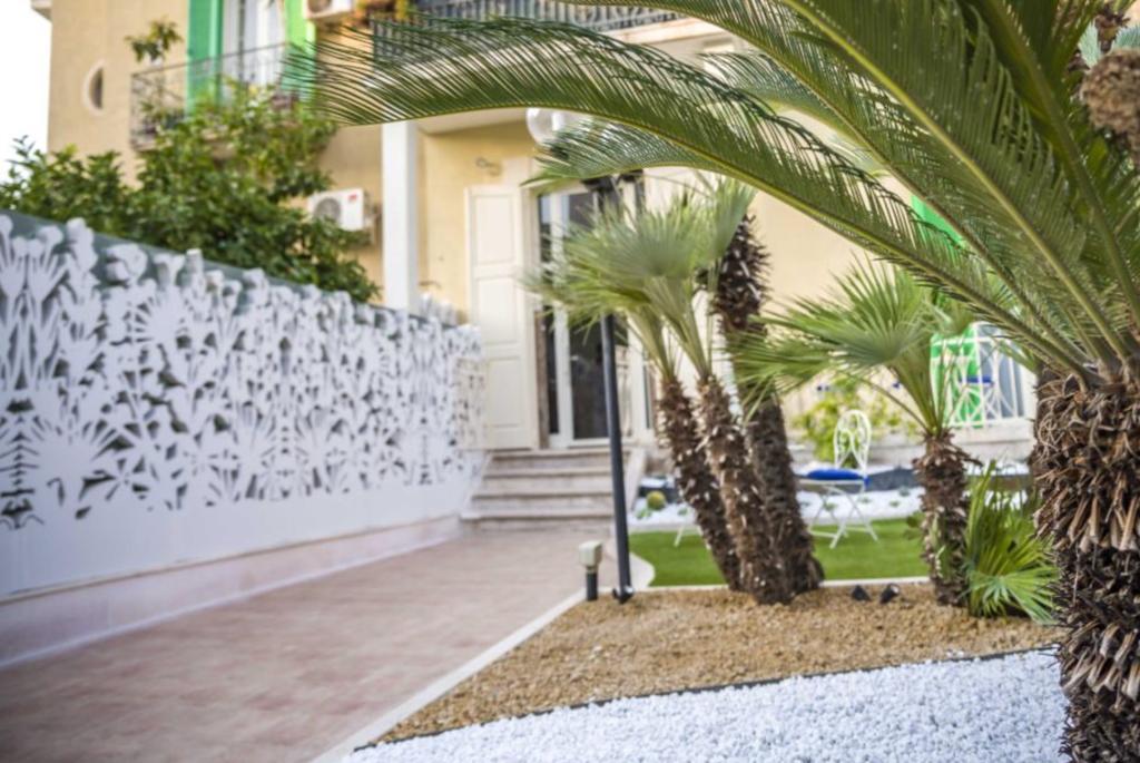 Porto Di Mare B&B Джовинаццо Экстерьер фото